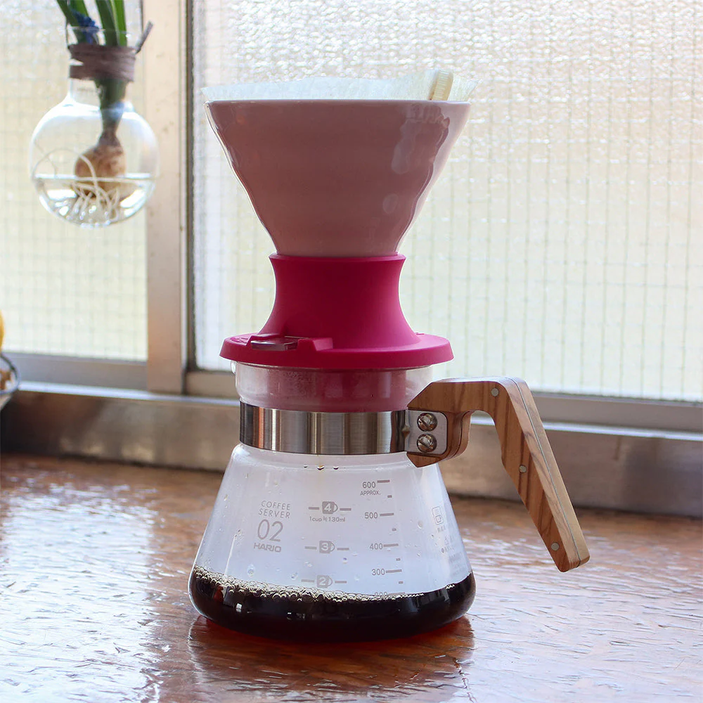 Hario Switch V60 Ceramic Immersion Dripper - Berry Pink (Size 02) - Image 3