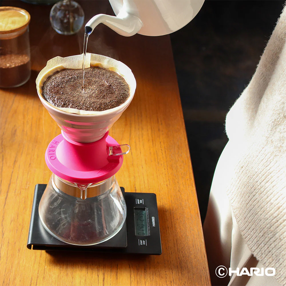Hario Switch V60 Ceramic Immersion Dripper - Berry Pink (Size 02) - Image 5