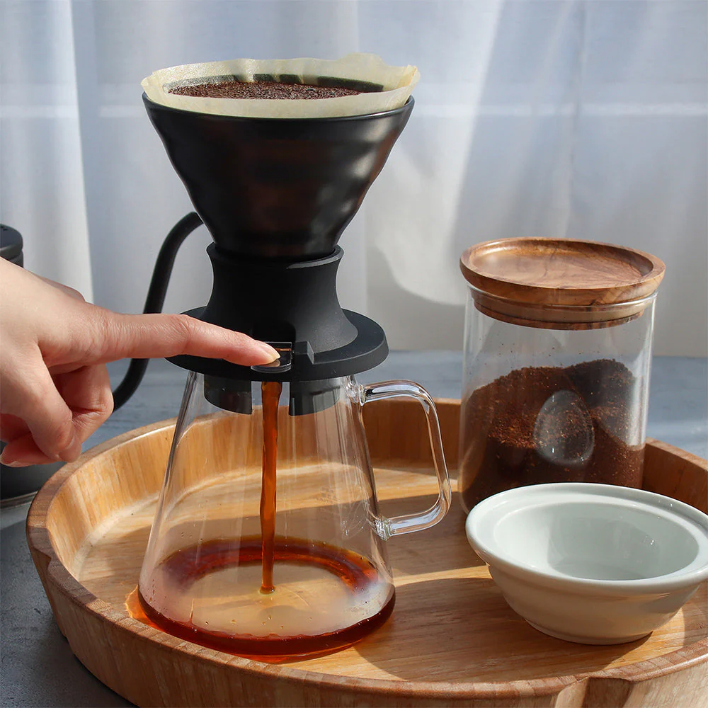 Hario Switch V60 Ceramic Immersion Dripper - Smokey Black (Size 02) - Image 3