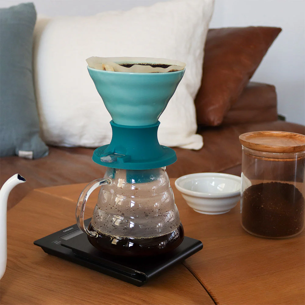 Hario Switch V60 Ceramic Immersion Dripper - Tropical Turquoise (Size 02) - Image 4