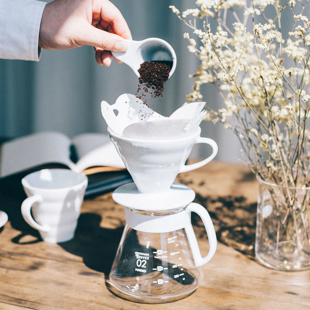 Hario V60 Ceramic Coffee Maker Kit Size 02 (White) - Image 3